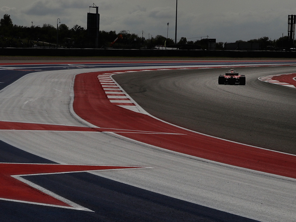 Vettel pays old team Red Bull a visit