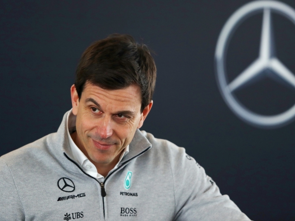 Mercedes won’t drop Formula 1 for Formula E