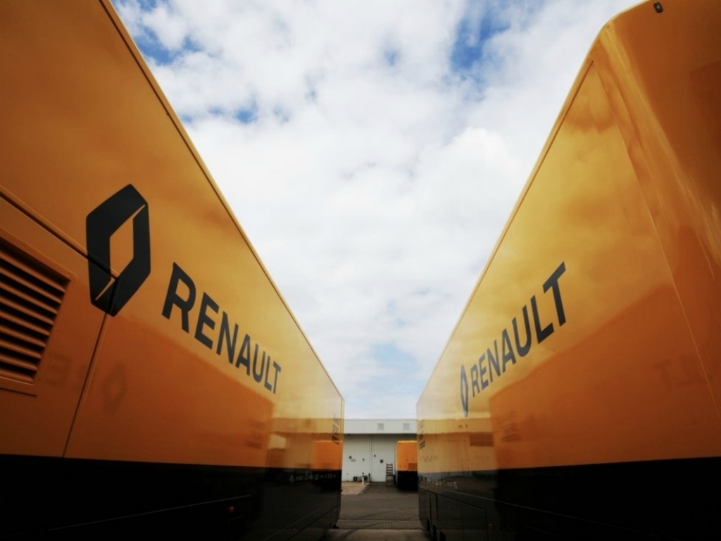 ‘McLaren won’t influence Renault engine until 2020’