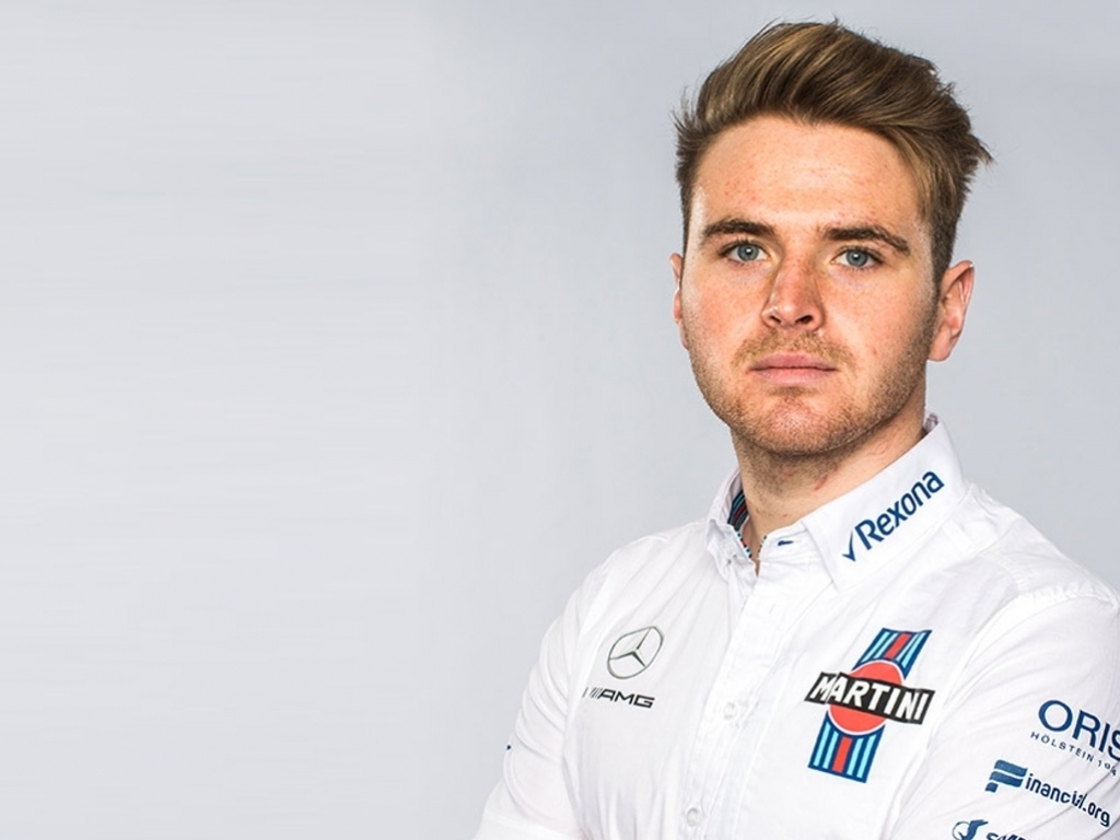 Rowland joins Williams as official young driver