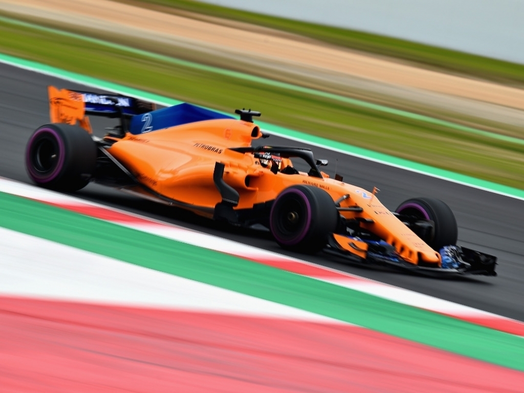 Vandoorne undone by a broken exhaust clip