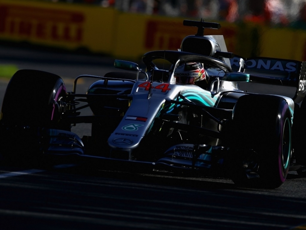 Record pole for Hamilton; Bottas crashes out