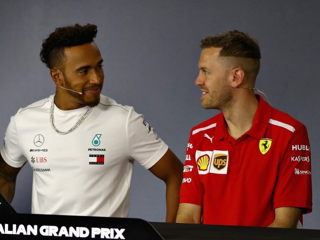 Vettel: Old enough not to resort to jibes