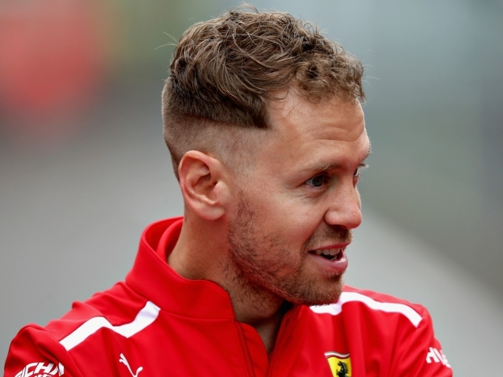 Vettel: Mercedes are favourites in China