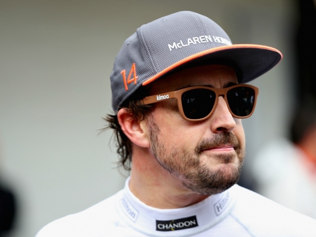 Mercedes quick to rubbish Alonso rumours