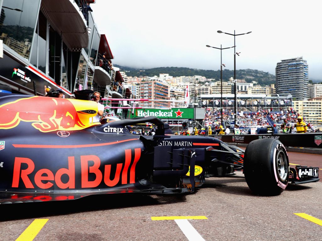 FP1: Ricciardo quickest, Max under investigation