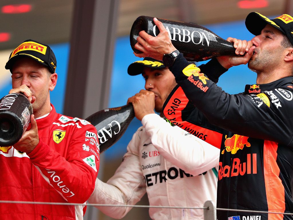 Ricciardo plays down title fight, Hamilton says he’s in