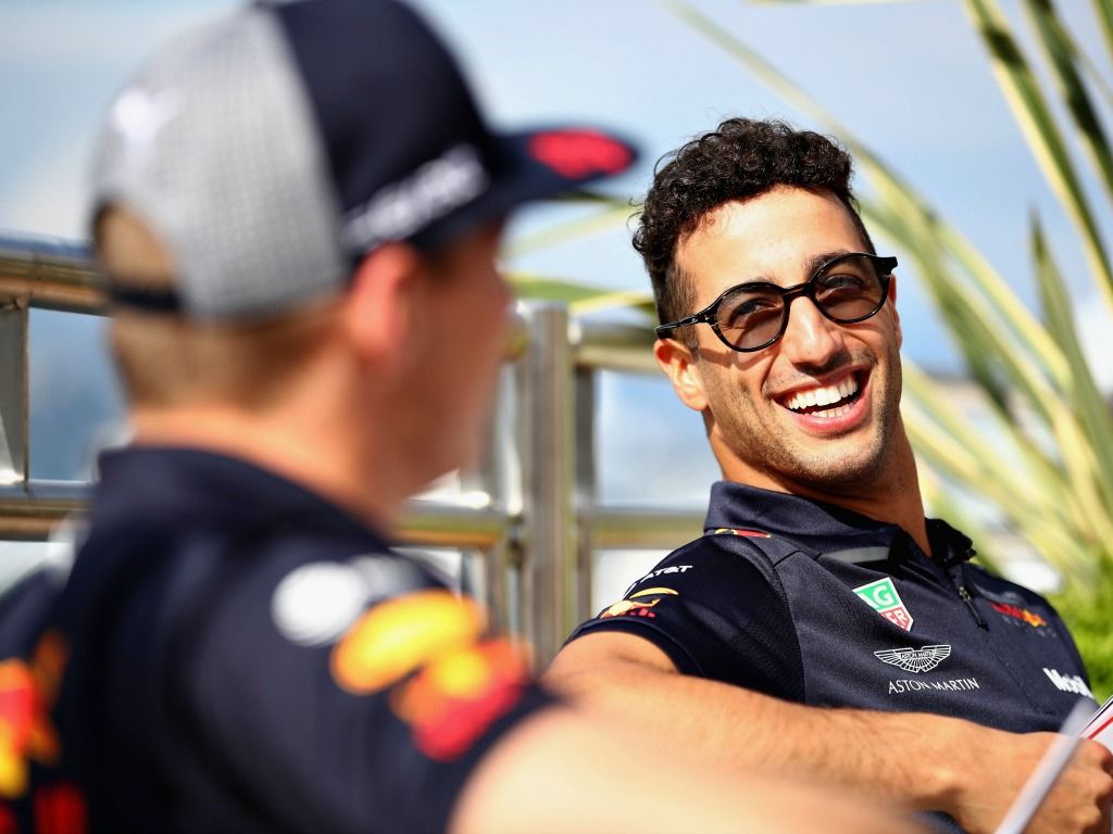 Villeneuve: ‘Verstappen not as good as Ricciardo’