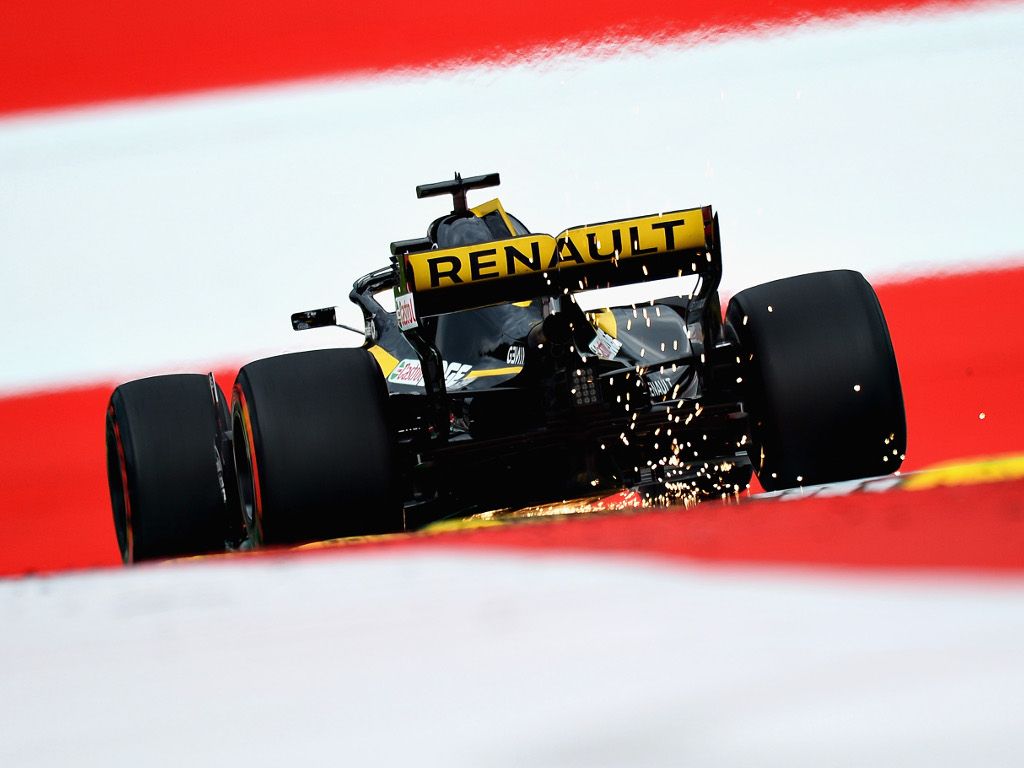 Renault downplay ‘party mode’ reports