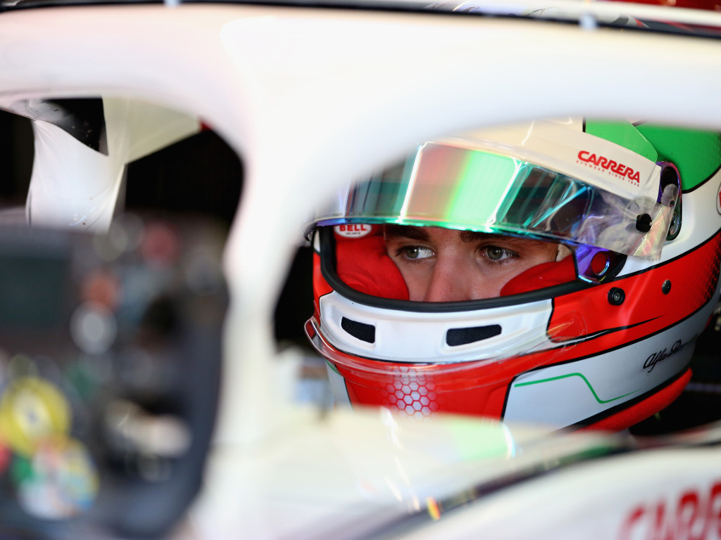 Giovinazzi applauds Sauber’s progress