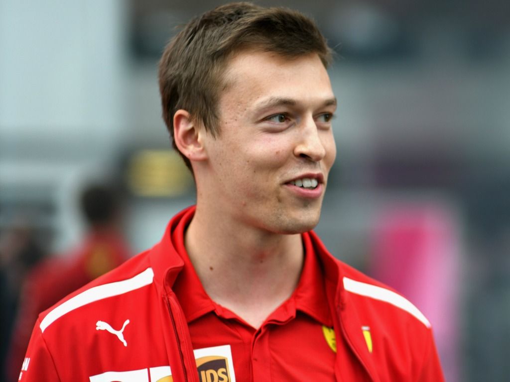 Horner confirms Kvyat is a Toro Rosso option