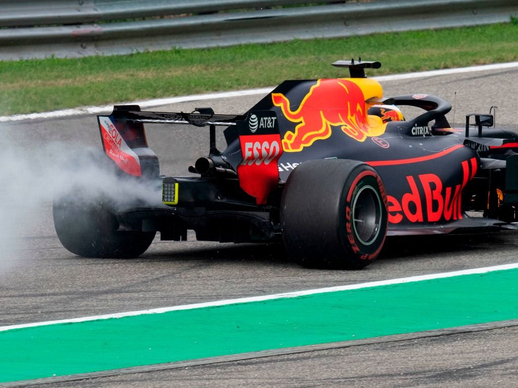 Renault engine blameless in Ricciardo DNF