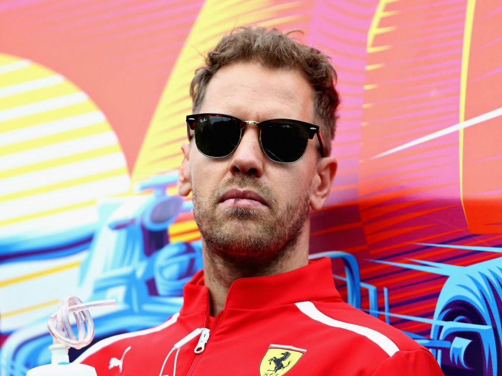 Newey: The pressure is weighing on Vettel