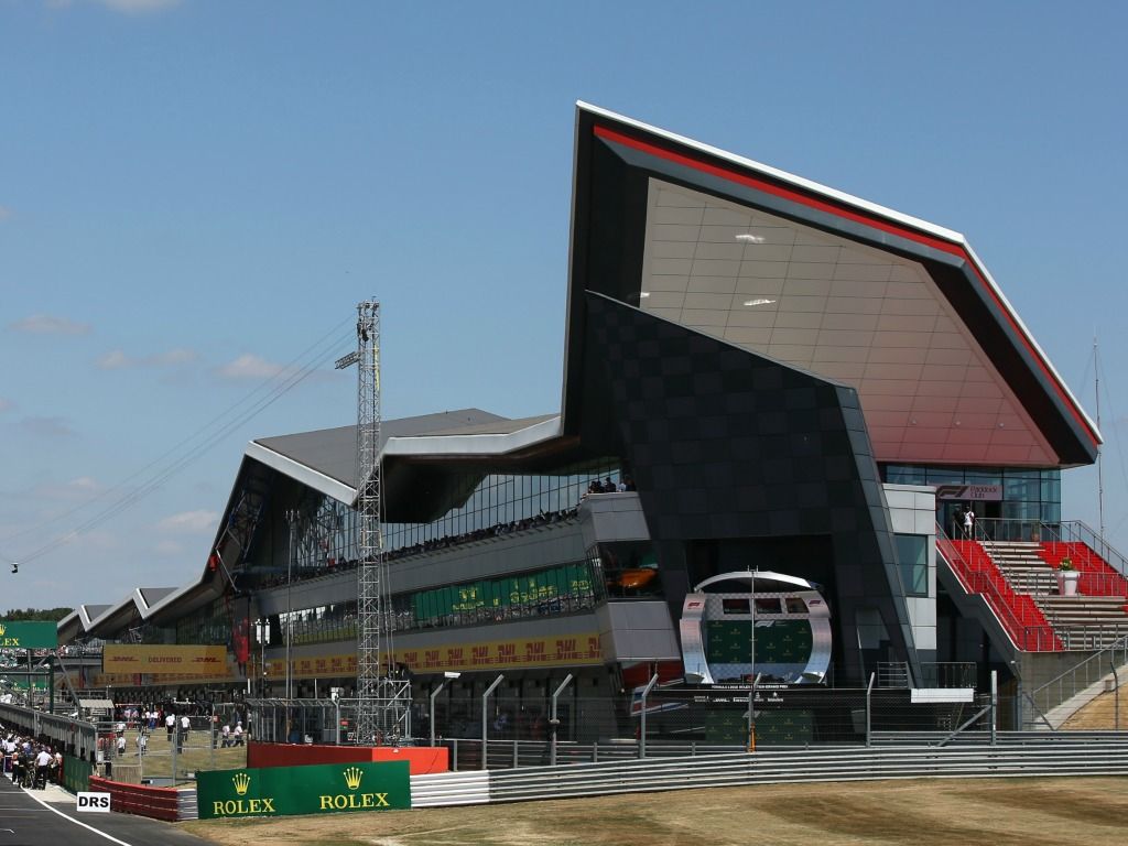 Formula 1 remain cautious over Silverstone deal