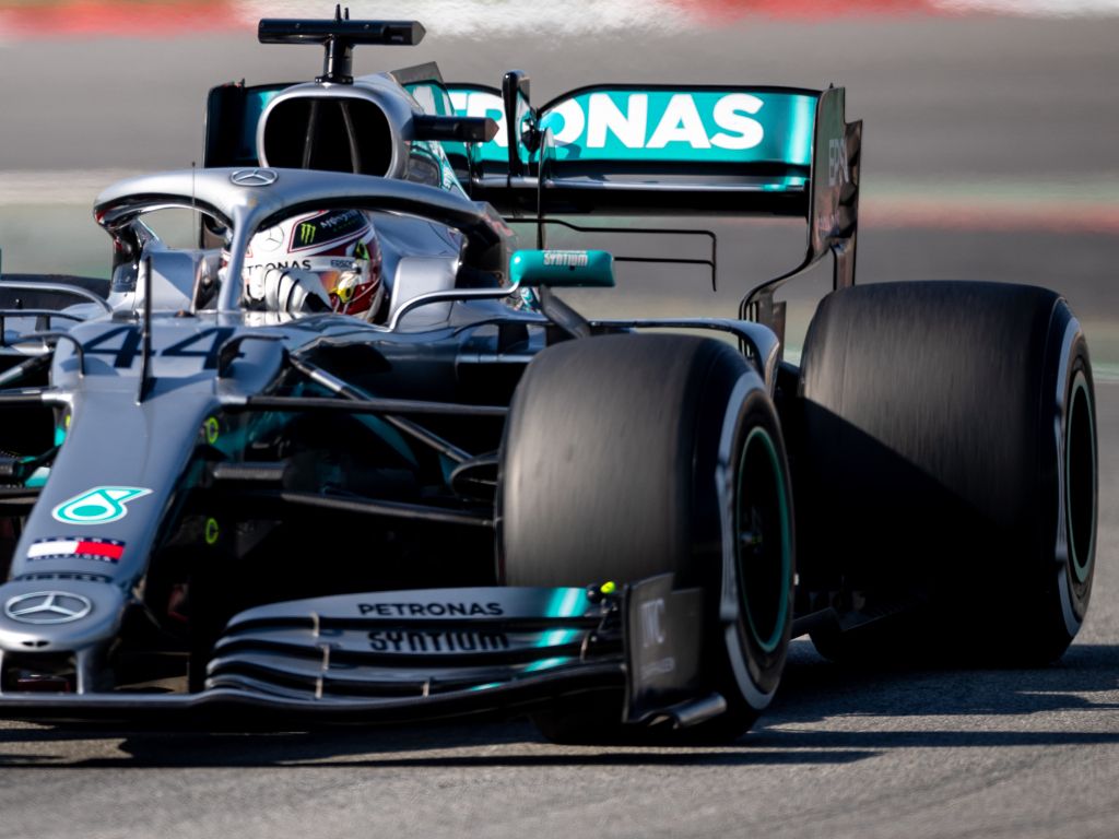 Hamilton: 2019 Pirellis a little bit hard