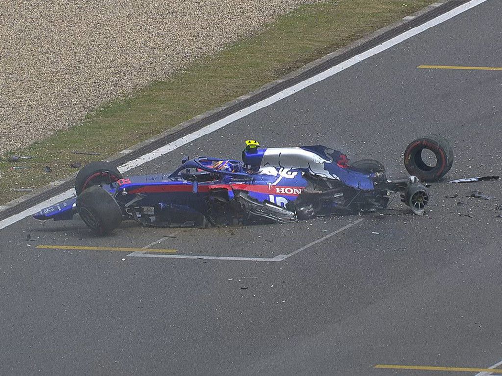 FP3: Bottas quickest as Albon brings out the reds
