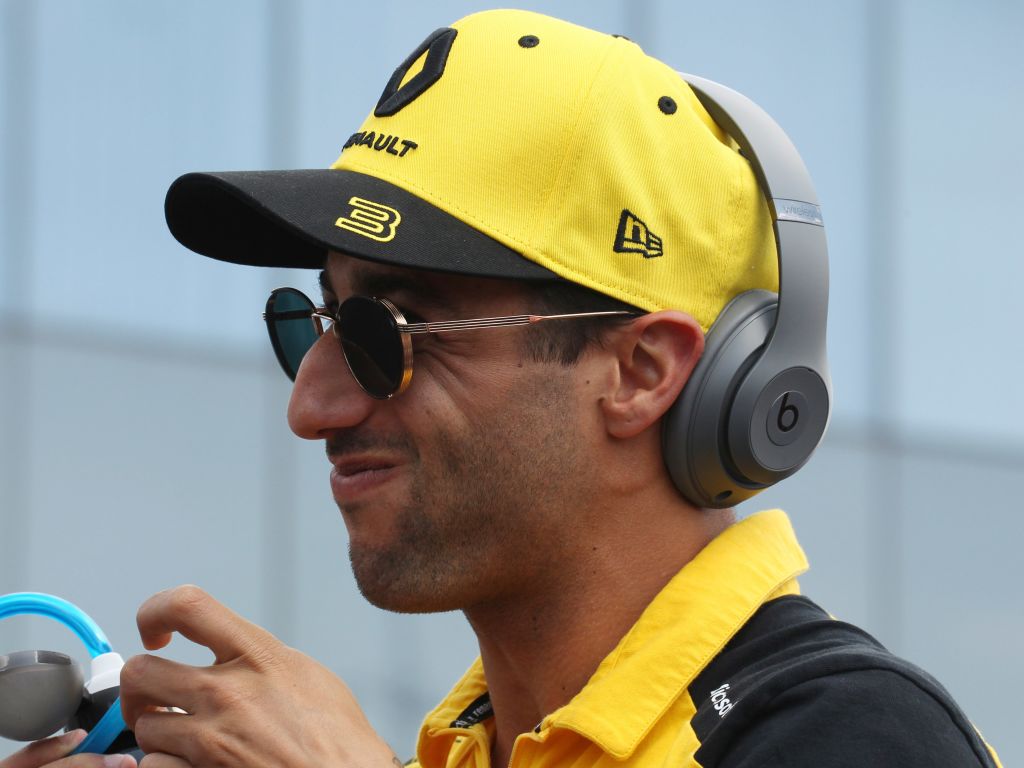 Ricciardo criticises ‘frustrating’ Magnussen