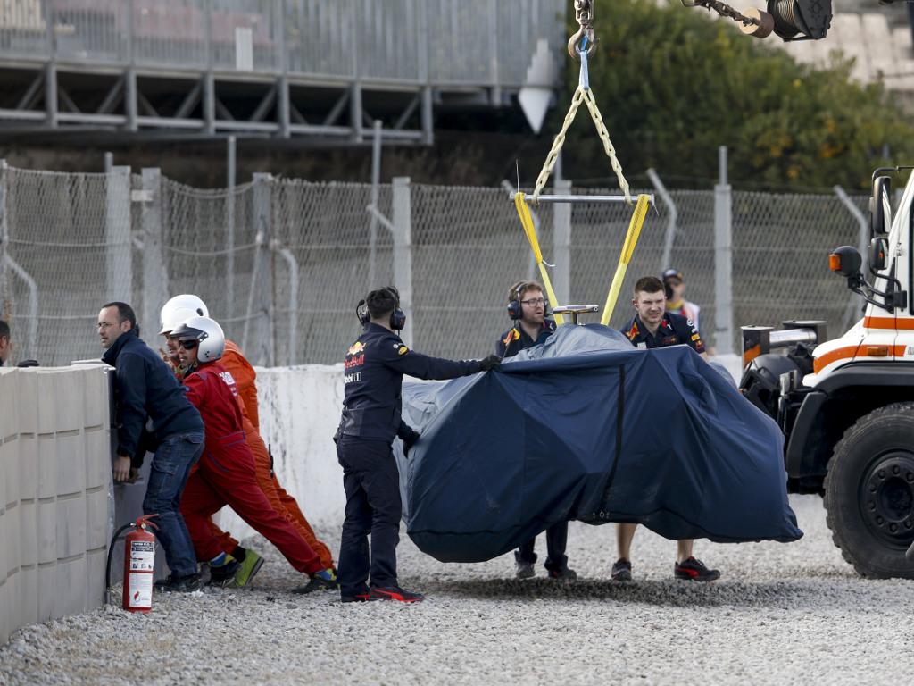'Pierre Gasly undone by crashes, Alex Albon better than Kyvat'