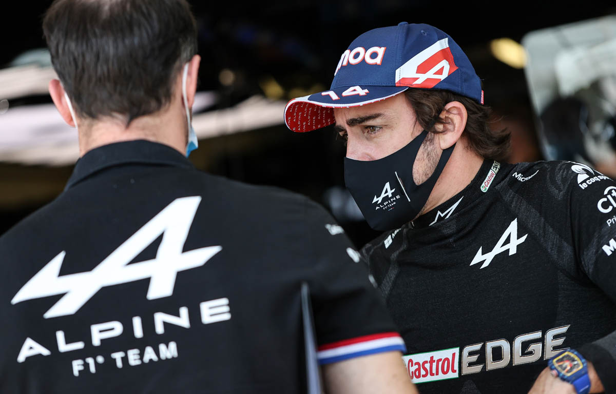 Alonso calls for drivers to ‘calm down’ after Baku crashes