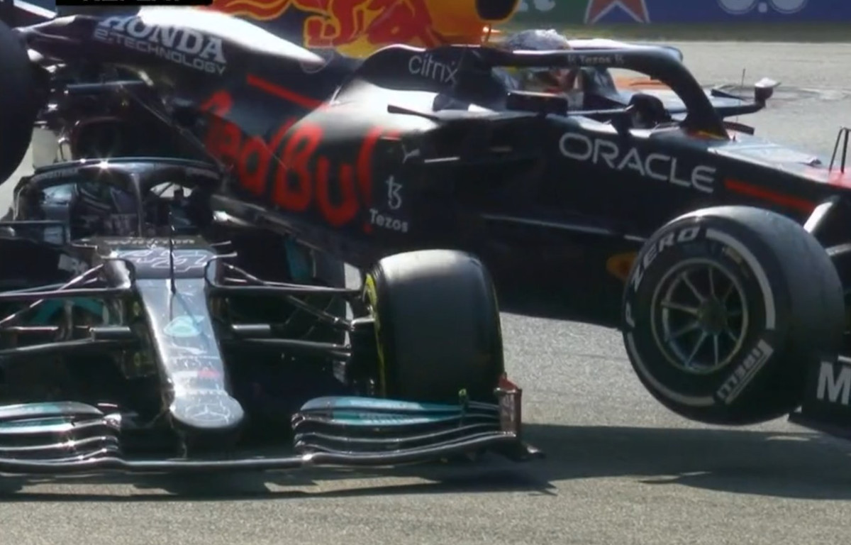 Hamilton criticised for ‘over-dramatising’ crash