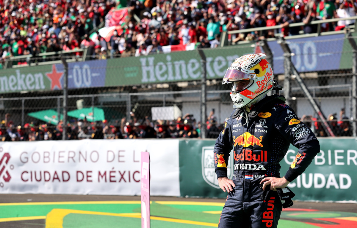 Max deliberately slowed to block Bottas fastest lap