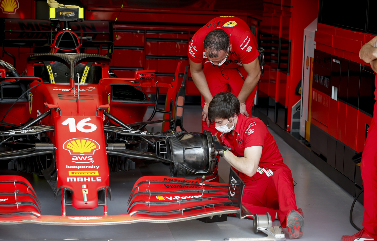 Leclerc has no ‘concerns’ over sticking with new chassis