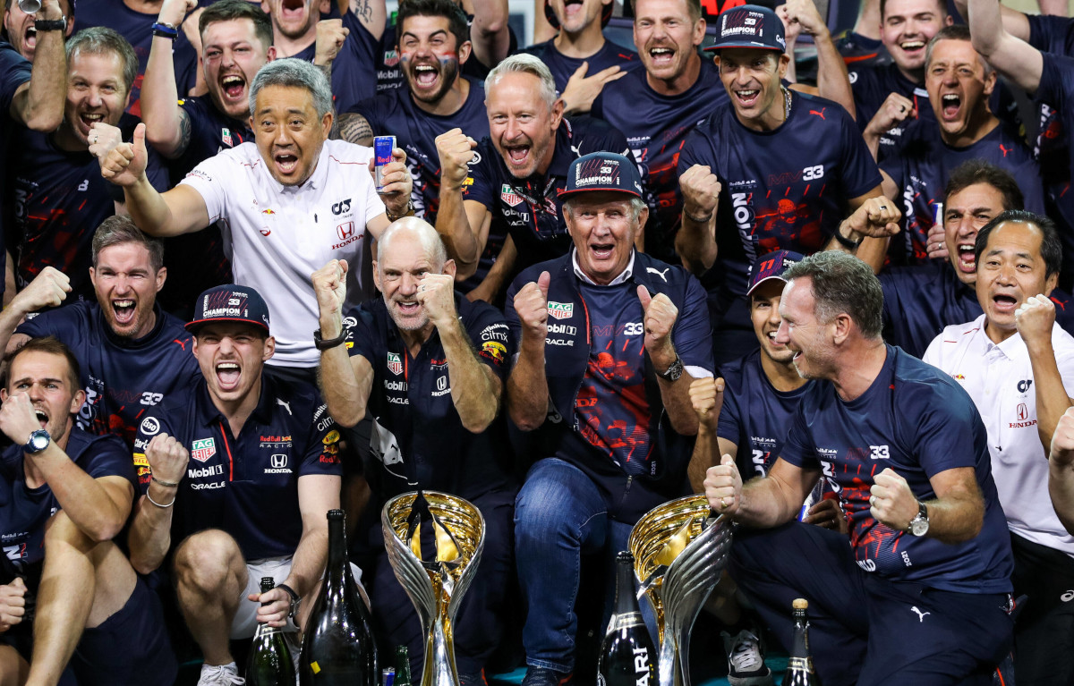 Hill accuses Red Bull of ‘playing rough’ with Masi