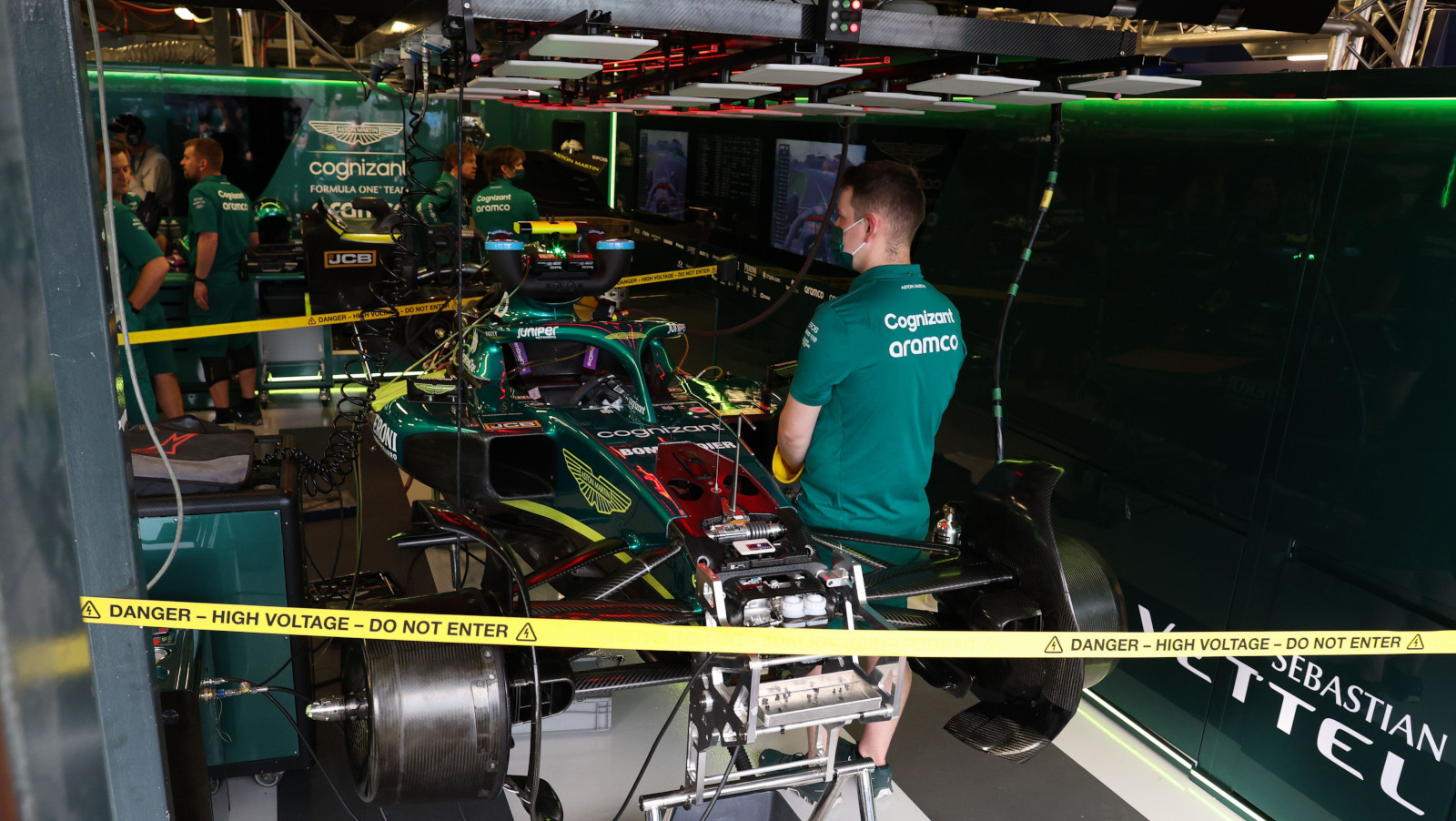 Glock warns Vettel may ‘lose patience’ with Aston Martin