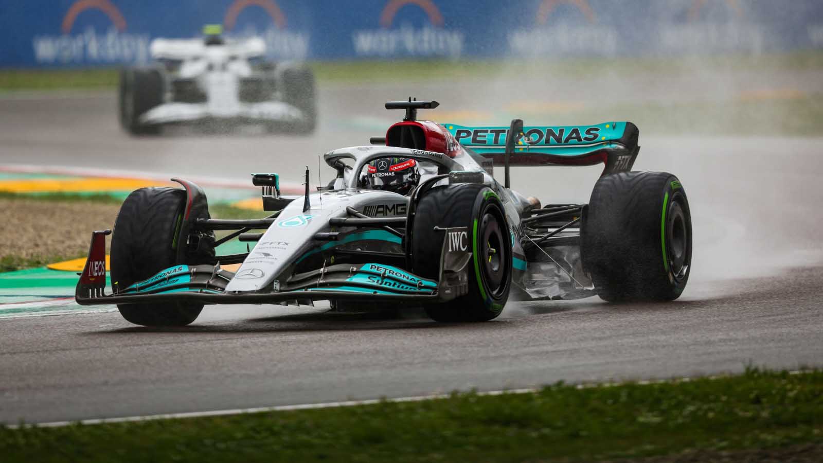 Mercedes reveal the issue with Russell’s front wing