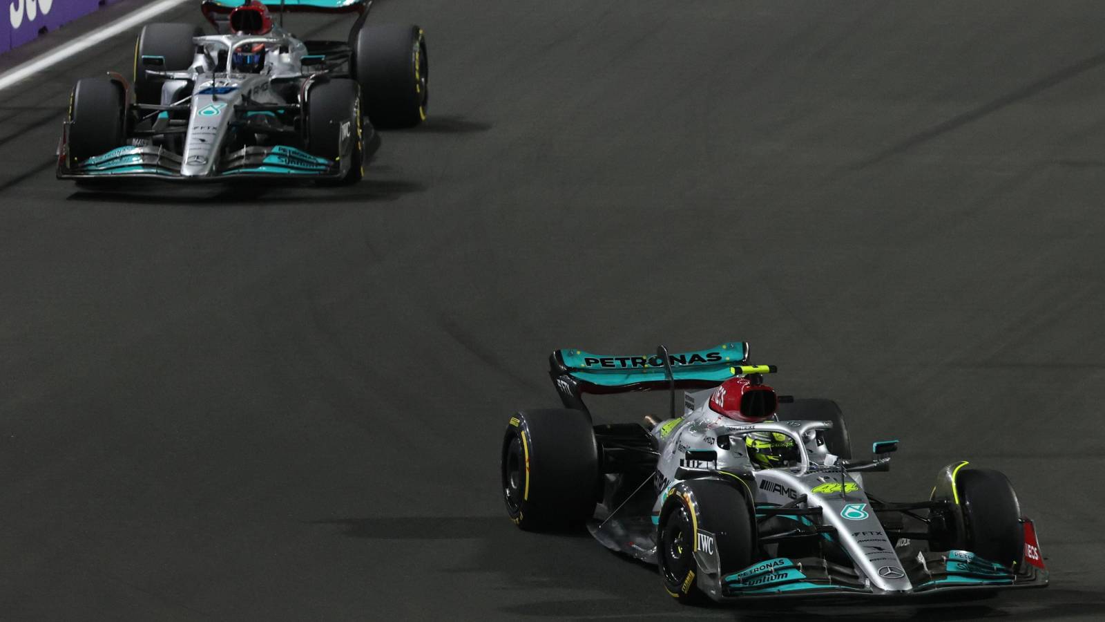 Russell cannot be a ‘walkover’ for Hamilton in on-track battles