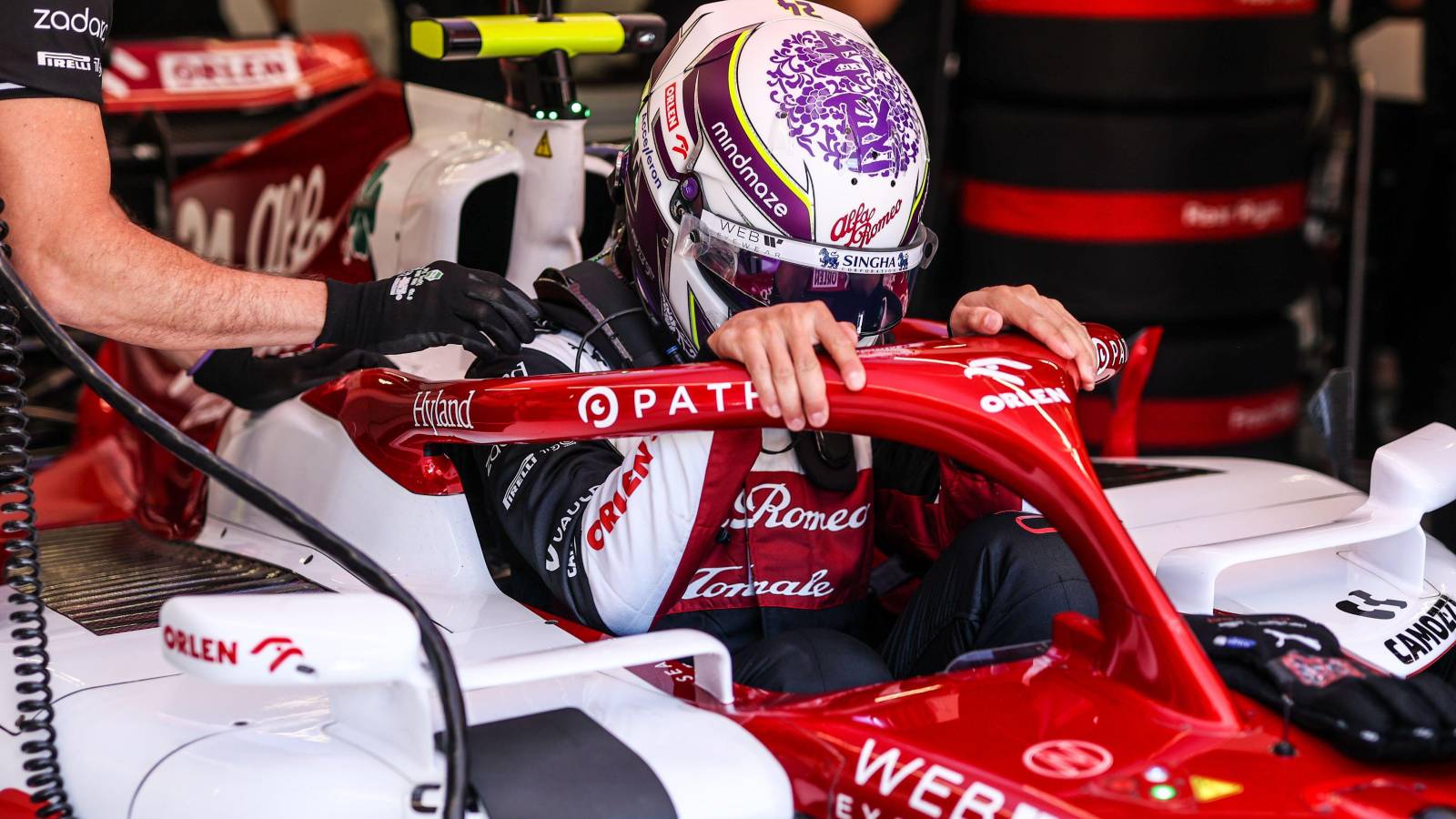 Zhou frustrated as ‘risky’ one-lap push backfires