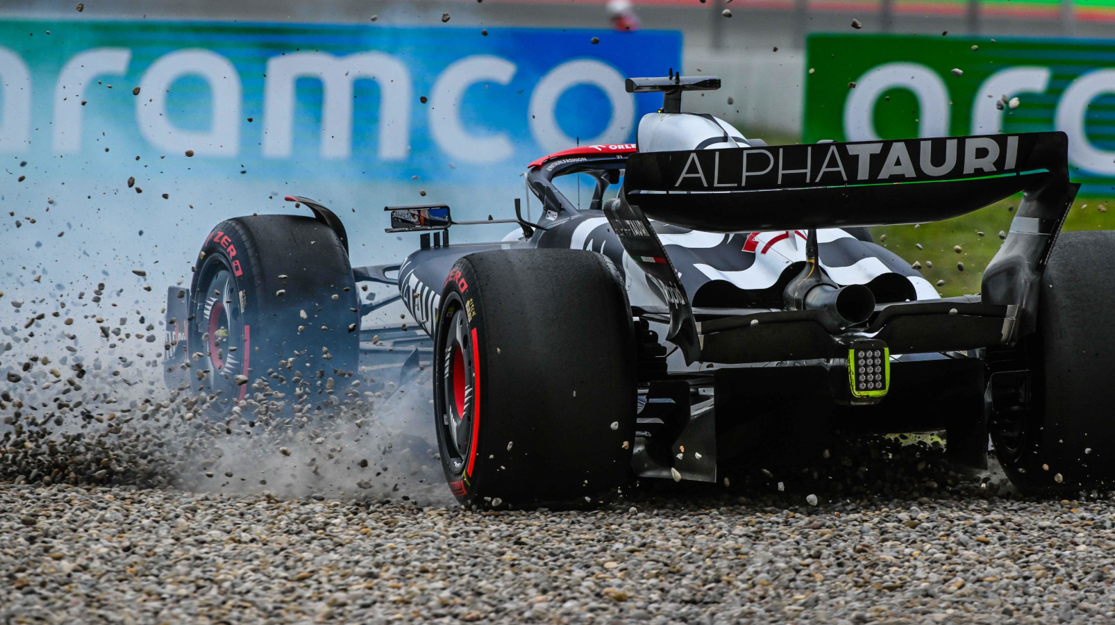 Mark Webber sympathises with Nyck de Vries amidst Red Bull axe rumours
