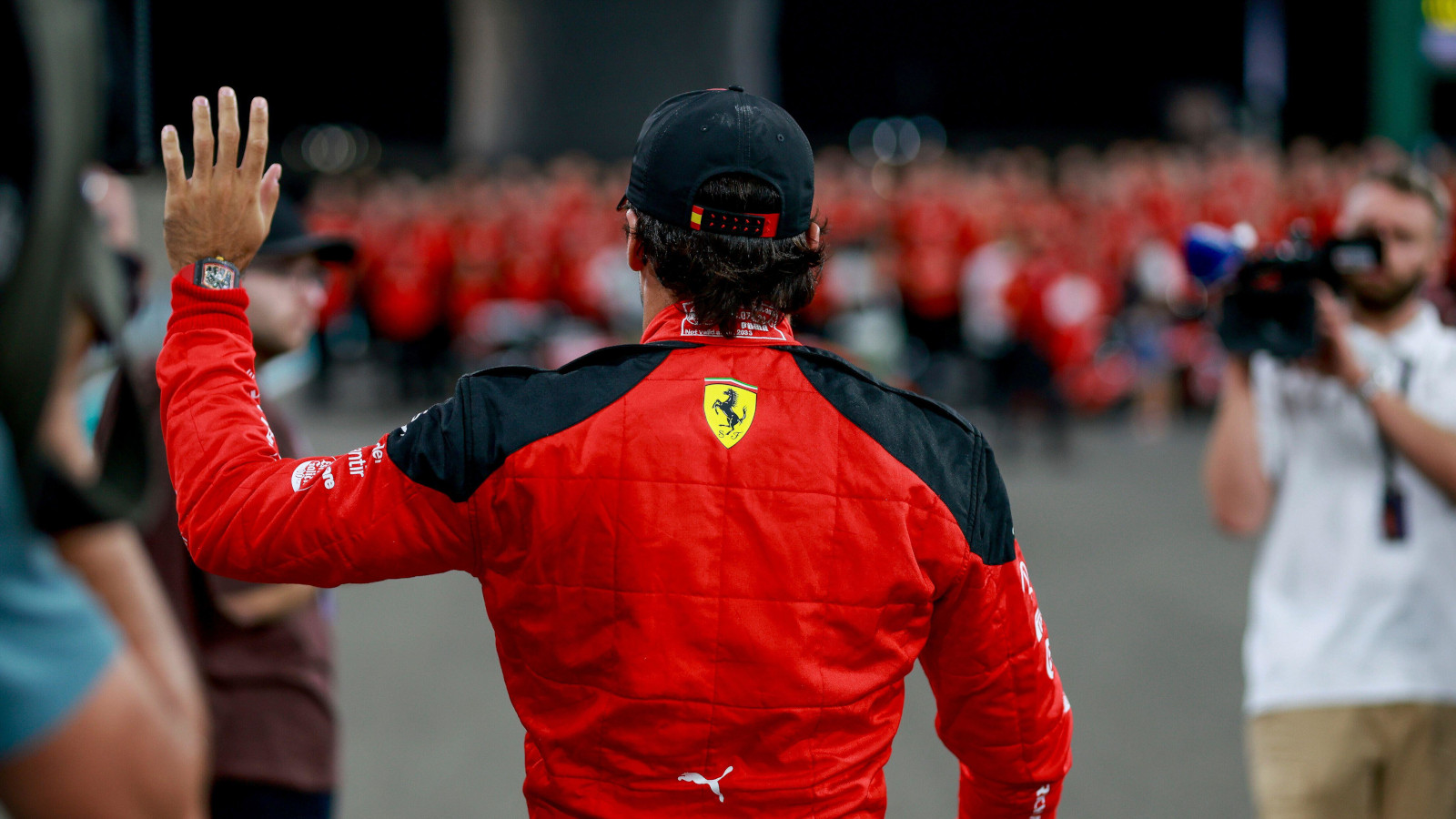 Ferrari legend critical of ‘uncomfortable and undeserved situation’ for Carlos Sainz