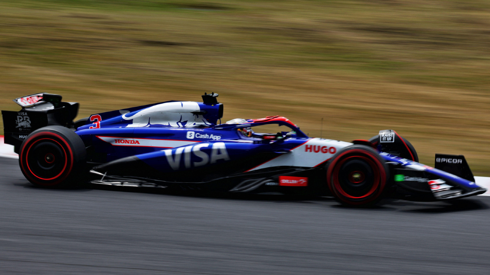 Daniel Ricciardo dismisses one leading theory after Yuki Tsunoda inflicts more pain