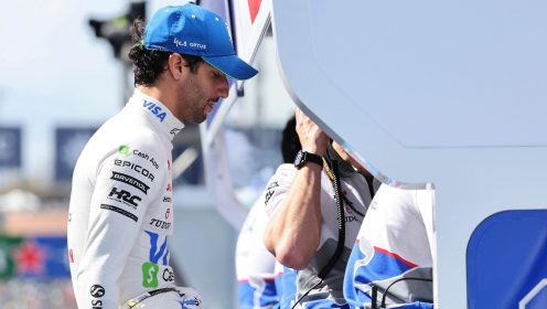 Daniel Ricciardo makes telling Yuki Tsunoda gap comparison as F1 2025 talks loom