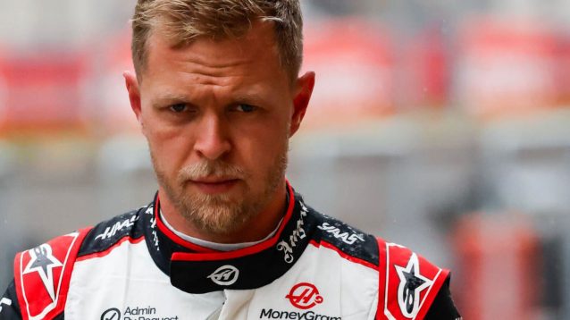 Kevin Magnussen serious