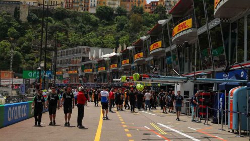 F1 2025 driver market hots up as Andretti receives ‘bullet’ in the ‘heart’ – F1 news round-up