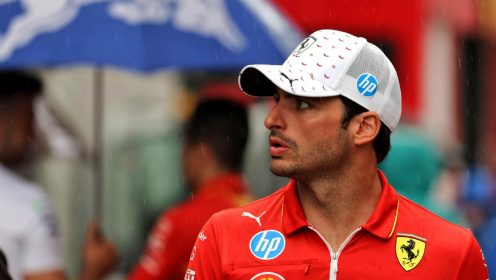 Carlos Sainz torn on crucial F1 career choice with ‘coin toss’ decision imminent