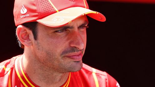 Carlos Sainz receives clear F1 2025 advice as Mercedes and Red Bull rumours rubbished