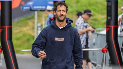 Christian Horner weighs in on Daniel Ricciardo future after Helmut Marko hint