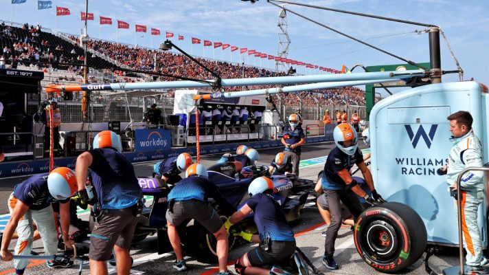 Alex Albon, Williams, 2024 Dutch Grand Prix.
