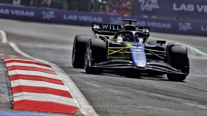 Alex Albon, Williams, 2024 Mexico City Grand Prix.