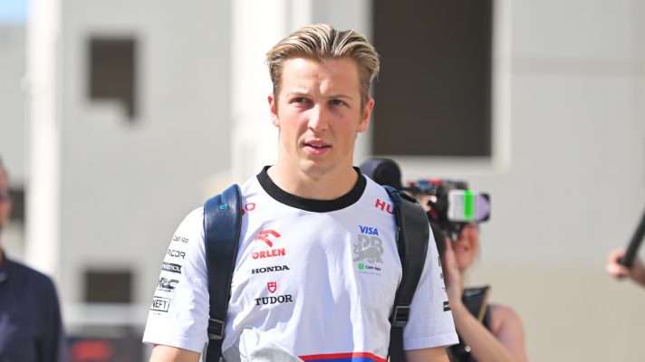 Liam Lawson arrives in Abu Dhabi