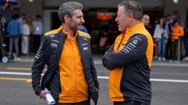 McLaren's Andrea Stella and Zak Brown in the pitlane at the 2024 Mexican Grand Prix.