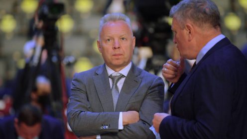 Mystery in Bahrain as EU-sanctioned Mazepin pays F1 paddock a visit