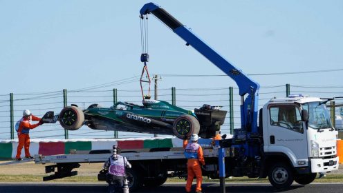 Alonso suffers ‘weird’ Japanese GP off after high-speed beaching