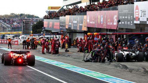 Revealed: What Max Verstappen said to Lando Norris after dramatic Japanese GP pit moment