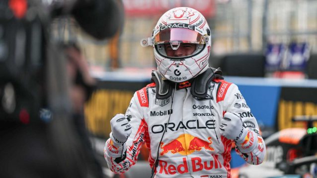 Max Verstappen wins the Japanese Grand Prix.