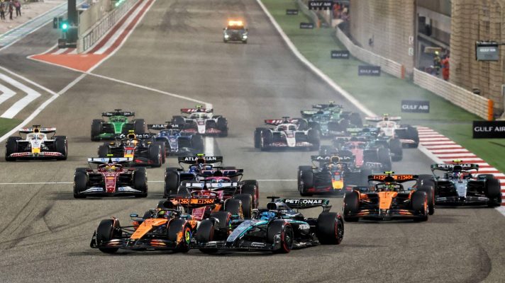 The start of the 2025 Bahrain Grand Prix