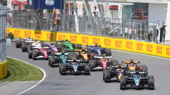 George Russell leads the pack at the start of the F1 Canadian Grand Prix